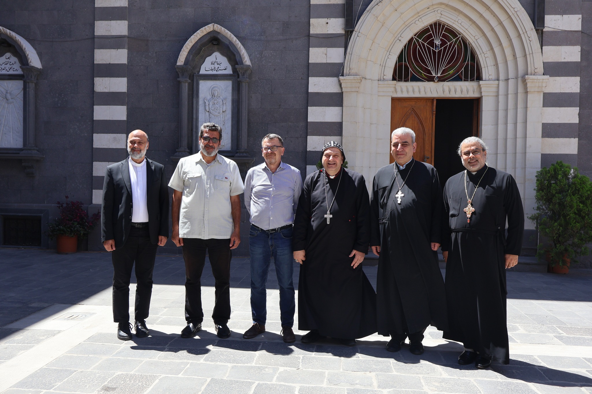 زيارة ودية للسفير الإيطالي ستيفانو رافانيان إلى مقرّ مطرانية السريان الكاثوليك في حمص