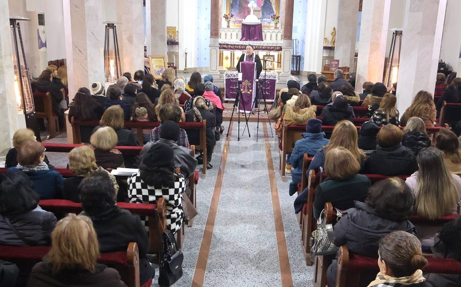 «الإيمـان والرجـاء والمحبـة: محرّكـات الصـوم الفعّـال في مسـيرة روحيـة بكاتدرائيـة الـروح القـدس بحمـص»