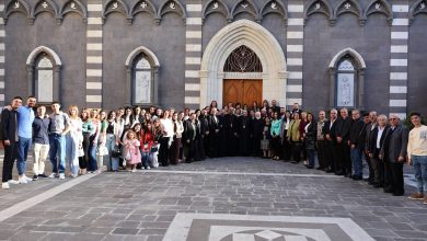 مطرانية السريان الكاثوليك بحمص تستقبل المهنئين بعيد القيامة