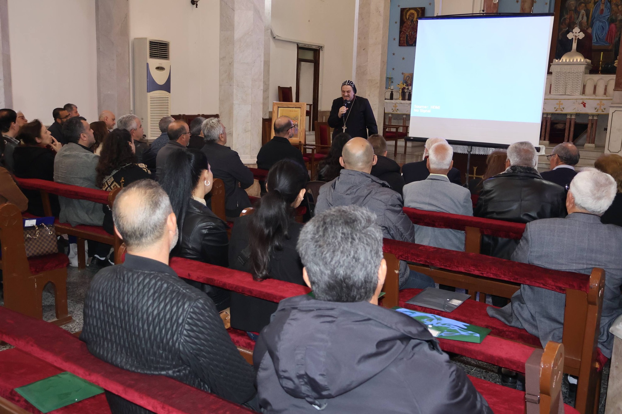 لقاء للمجالس الرعوية في الأبرشية بكاتدرائية الروح القدس بحمص